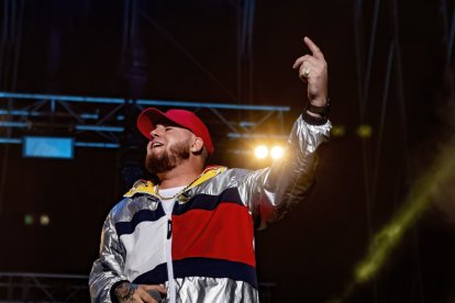 Maka en su concierto ofrecido en la capital.