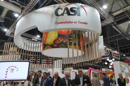Casi, presente en la feria.