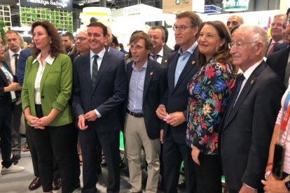 María Vázquez, Alberto Núñez Feijóo, José Luis Martínez-Almeida, Carmen Crespo, Aránzazu Marín, Javier Aureliano García y Gabriel Amat.