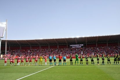 Ambiente en el Almería-Rayo.