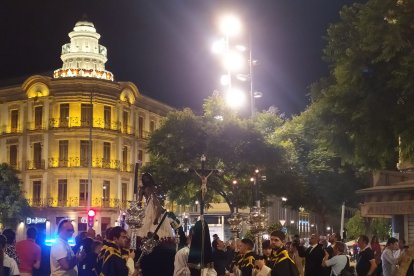 El Cristo de la Caridad, en la Puerta de Purchena.