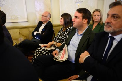 Eugenio Gonzálvez, Ángeles Martínez, Fernando Giménez, María Luisa Cruz y Ángel Escobar.