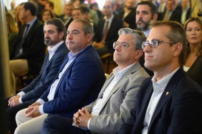 José Colomina, José Antonio Otero, Santiago Alfonso y Antonio Urdiales, de Aqualia y Grupo Cosentino, patrocinadores del evento.