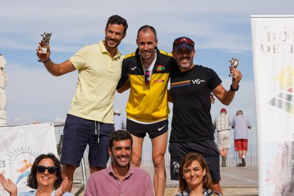 Podio masculino después de la prueba.