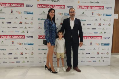 Rosario Ruiz, José Francisco Carmona y Guillermo Carmona Ruiz.