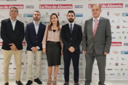 Manuel Lorente, Serafín Funes, Alicia Piñero, Bernabé Lara y Álvaro Islán.