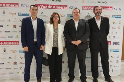 Jesús Javier Ortiz, Raquel Arriola, Francisco Ruiz e Isidro Castillo, de Cajamar.