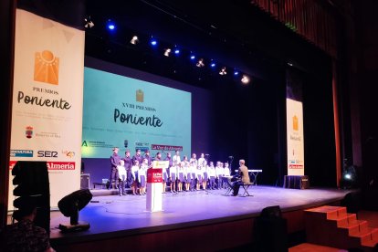 Actuación del Coro Infantil Pedro Mena de Adra.