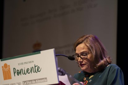 Lola Carmona Morales durante su intervención.