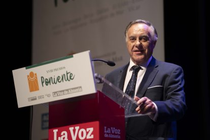 Francisco García Hernando. Consejero de Hotel Bahía Serena y presidente de la Asociación de Promotores Turísticos de Roquetas de Mar.