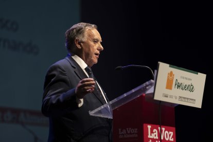 Francisco García Hernando. Consejero de Hotel Bahía Serena y presidente de la Asociación de Promotores Turísticos de Roquetas de Mar.
