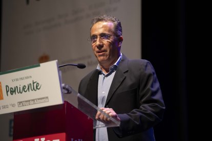 Intervención de Cooperativa CABASC tras  recoger el Premio Economía.
