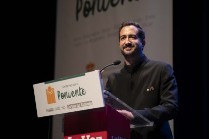 José Antonio Pérez Fernández. Director del coro Pedro Mena.