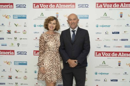 María José Daureo Campillo y José Manuel Rodríguez, secretario general en Almería de Política Industria y Energía de la Junta.
