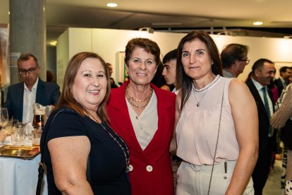 Francisca, María José Casas y Paqui Pardo, concejal de Agricultura de La Mojonera.