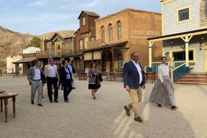 Los empresarios vuelven a pedir celeridad para el AVE.