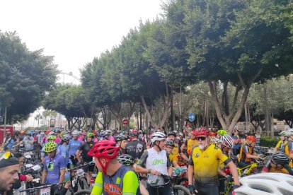 Los ciclistas han salido a las nueve de la mañana.