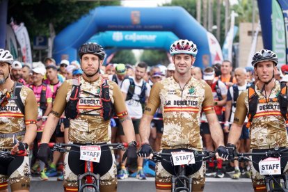 La organización, presente durante el recorrido de La Desértica.