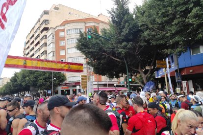 Los marchadores, antes de salir en La Desértica.