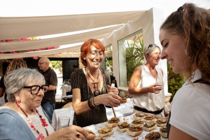 Charo García y Belén Peña Morillas.