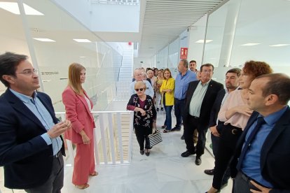 Visita a las nuevas instalaciones de Servicios Sociales en El Ejido.