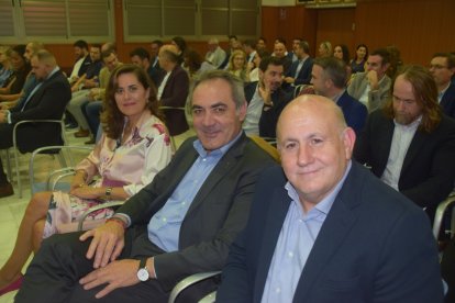 Los diputados Carmen Aguilar Carreño, Marcelo López y Antonio Gutiérrez, alcalde de Padules.