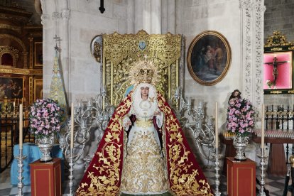 María Santísima de los Ángeles, en la Catedral.
