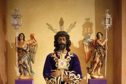 El Cautivo, en veneración dentro de la Catedral.