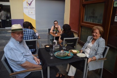 Gabriel Castilla y María Castillo.