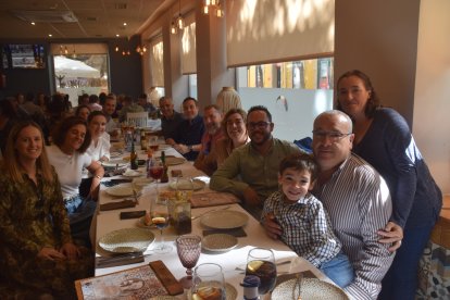 Cofrades del paso Morado de Huércal-Overa en La Consentida.