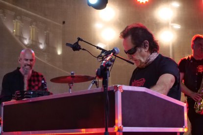 Los clásicos de Burning volvieron a sonar por Halloween.