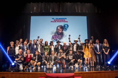 Foto de familia en la gala de clausura del AWFF.