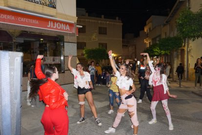 Los bailes fantasmagóricos de \'Thriller\' fueron un éxito entre los presentes.