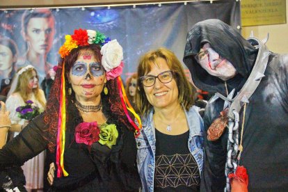 Las vestidas terroríficamente en Halloween. 