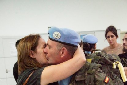 Militares en el aeropuerto.