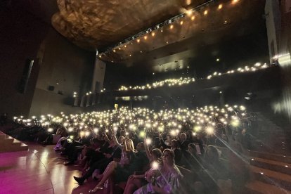 Gran ambiente en el Teatro Auditorio de Roquetas de Mar.