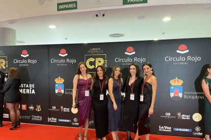 Parte del equipo de Círculo Rojo.