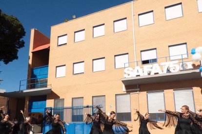 Intervención del grupo de Danza de La SAFA.