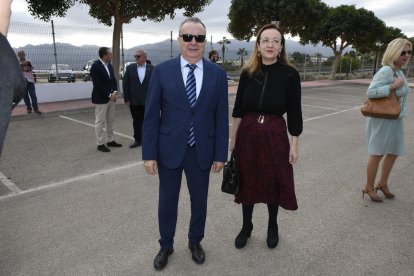 Pedro M. De la Cruz y Antonia S. Villanueva.