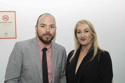 José Sevilla y Aurora Gallardo, comerciales de La Voz de Almería y Cadena SER.