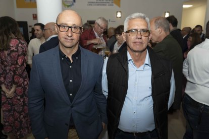 Julio Pérez, de Redexis, y José Antonio García.