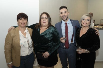 Flor Montes; Ainhoa Salmerón, concejal del Ayuntamiento de Níjar; Manuel Rodríguez Castillo, coordinador de Participación Ciudadana; y la administrativa Pepa Lozano.