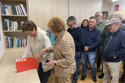 La presentación ha sido a las cinco de la tarde.