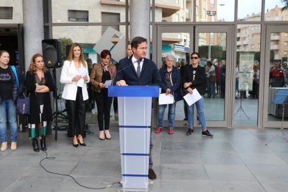 En el centro, Francisco Góngora, alcalde de El Ejido.