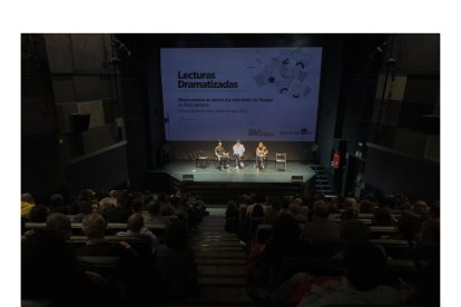 Encuentro con el público en la Sala Berlanga.