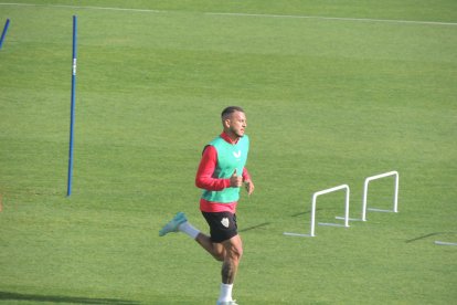 No podrá debutar hasta el 8 de enero ante la Real Sociedad.