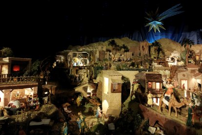 Belén en la iglesia de Adra.