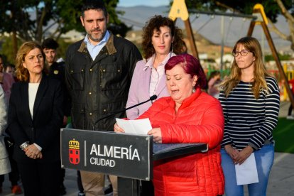 Homenaje a Carmen Mora.