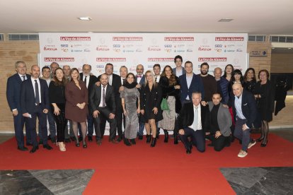 Nutrida representación del grupo de comunicación LA VOZ, SER Almería y Los 40.