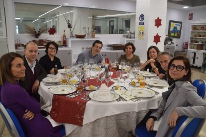 Todos los asistentes degustaron un menú especial elaborado por los alumnos.